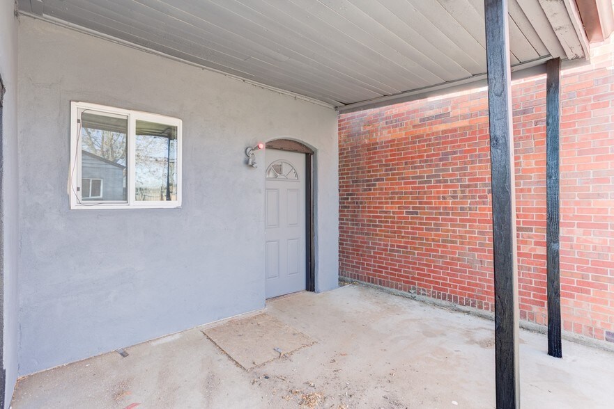 More Photos Of 2852 Welton St, Denver Office For Lease