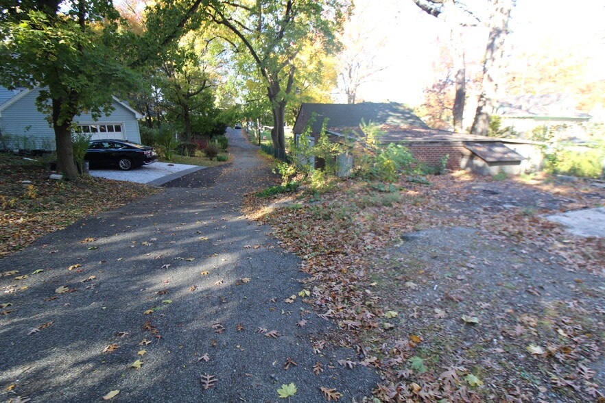 More Photos Of 568 W 261st St, Bronx Land For Sale