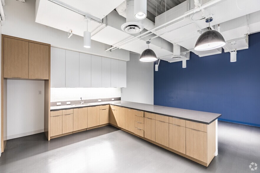 Photo of 7th Floor Ste 750