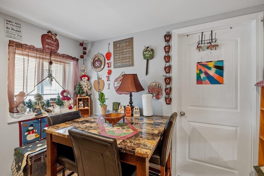 More Photos Of 45A Hanson, Rochester Apartments For Sale