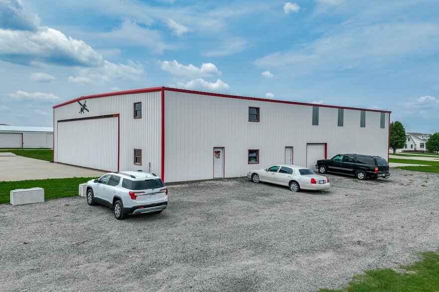 More Photos Of 7015 S 143rd St E, Derby Airplane Hangar For Sale