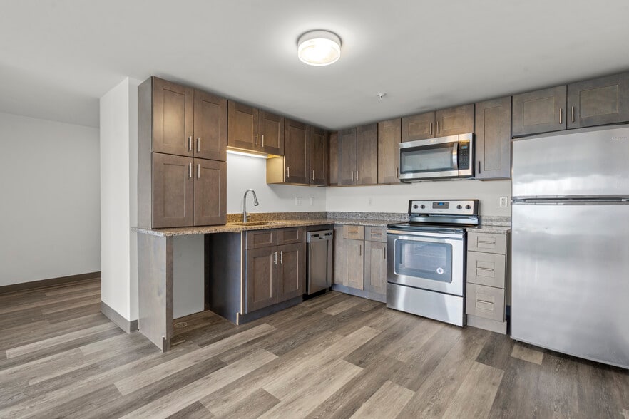 More Photos Of 50 Morgan St, Hartford Apartments For Sale