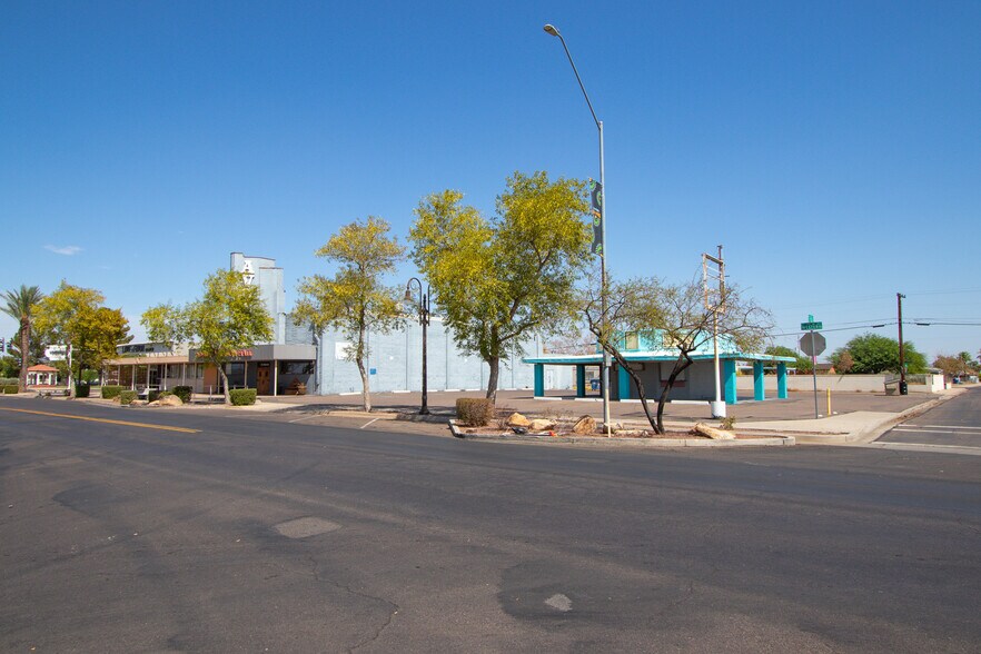 More Photos Of 12 E Western Ave, Avondale Religious Facility For Sale