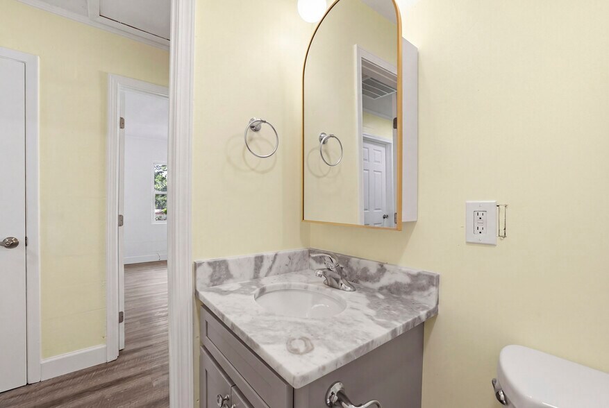More Photos Of , Tallahassee Multifamily For Sale