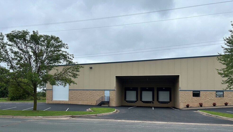 More Photos Of 10442 Liberty Ln, Chisago City Warehouse For Lease