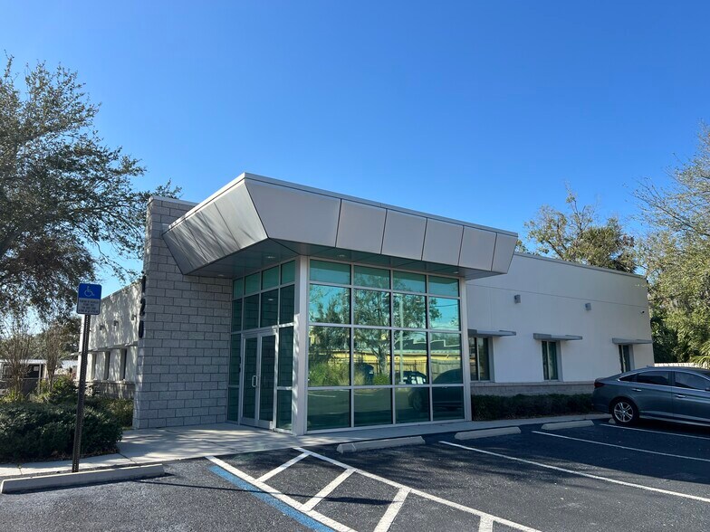Primary Photo Of 120 E Dr Martin Luther King Jr Blvd, Tampa Medical For Lease