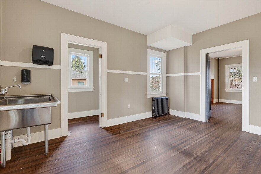 More Photos Of 104 W Ruby Ave, Gunnison Medical For Sale