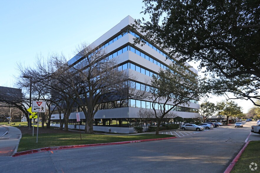 More Photos Of 14801 Quorum Dr, Addison Office For Lease