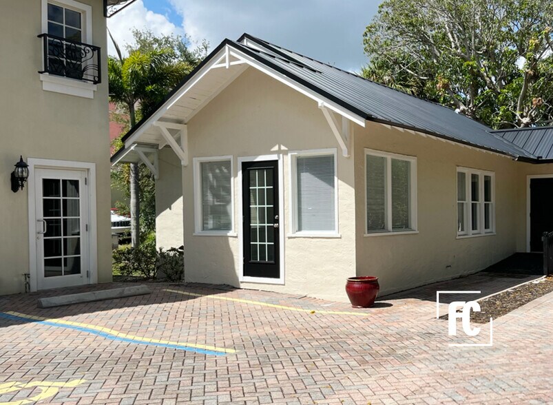 Primary Photo Of 306 SE Detroit Ave, Stuart Office For Lease