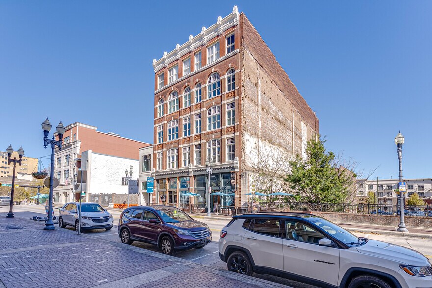 More Photos Of 312 S Gay St, Knoxville Office Residential For Sale