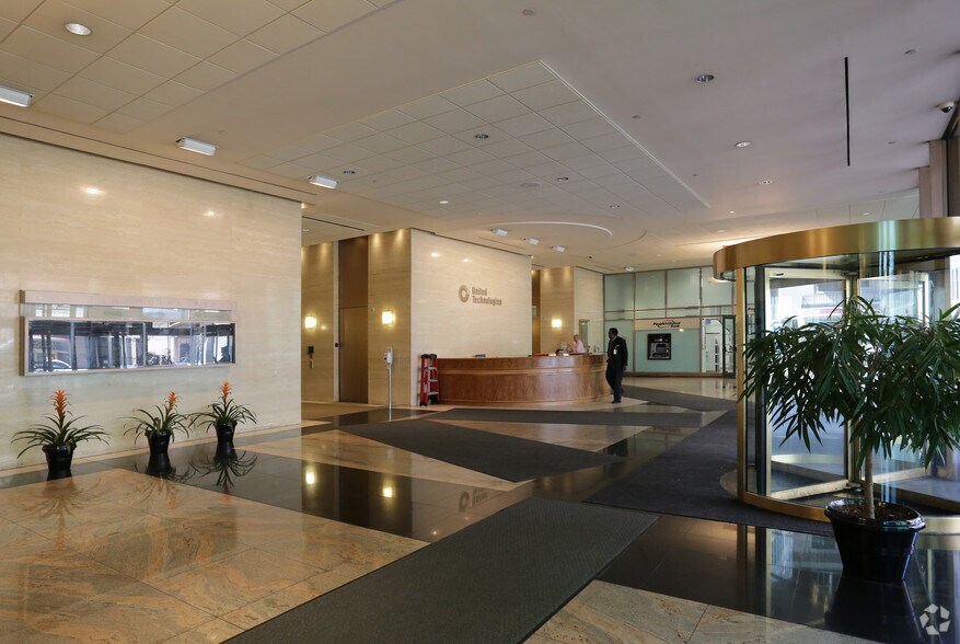 More Photos Of 1 Financial Plz, Hartford Office For Lease