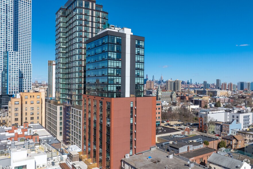 More Photos Of 413 Summit Ave, Jersey City Apartments For Sale