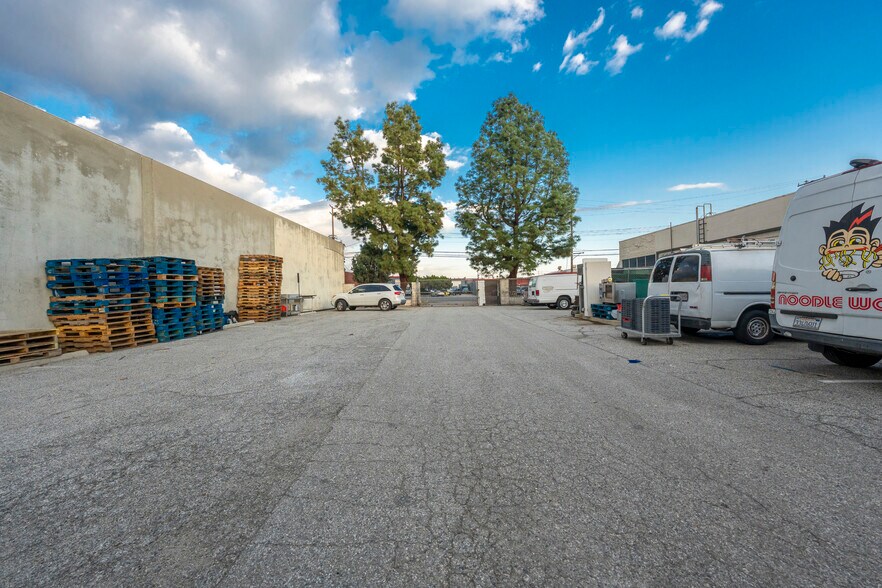 More Photos Of 429 S Palm Ave, Alhambra Food Processing For Sale