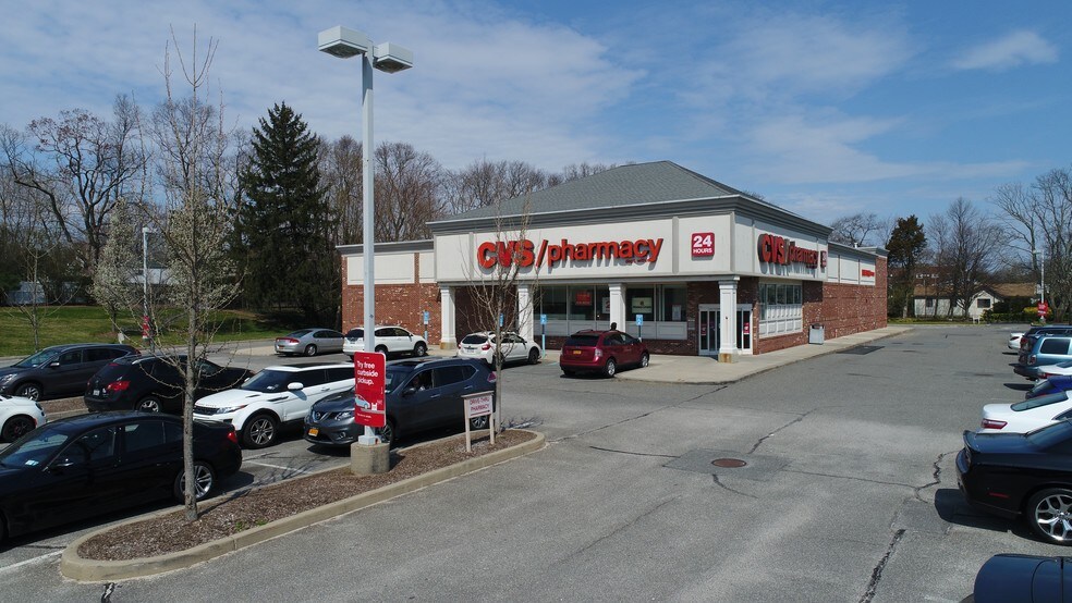 More Photos Of 341 Commack Rd, Commack Drugstore For Sale
