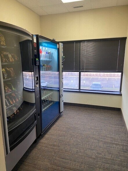 More Photos Of 7901 Xerxes Ave S, Bloomington Medical For Lease