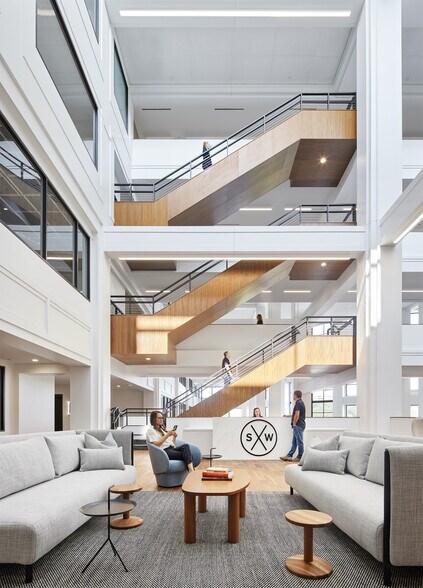 More Photos Of 11095 Viking Dr, Eden Prairie Office For Lease