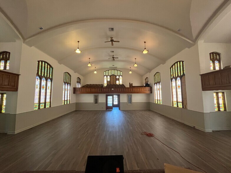 More Photos Of 507 N Union St, Kokomo Specialty For Sale