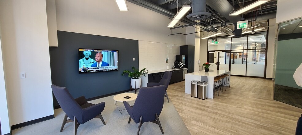 More Photos Of 44 Cook St, Denver Office For Lease