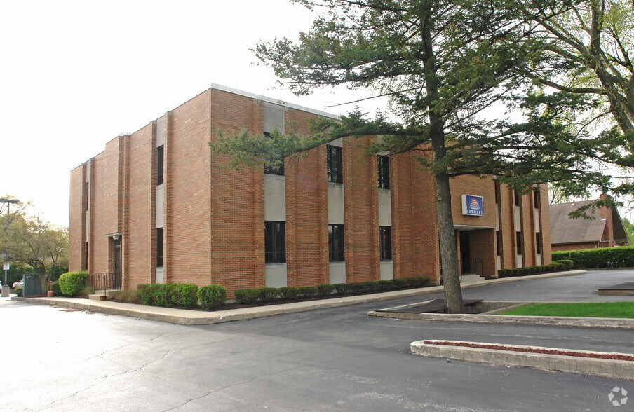 More Photos Of 12413 S Harlem Ave, Palos Heights Office For Lease