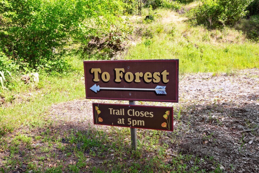 More Photos Of 4100 Petrified Forest Rd, Calistoga Land For Sale