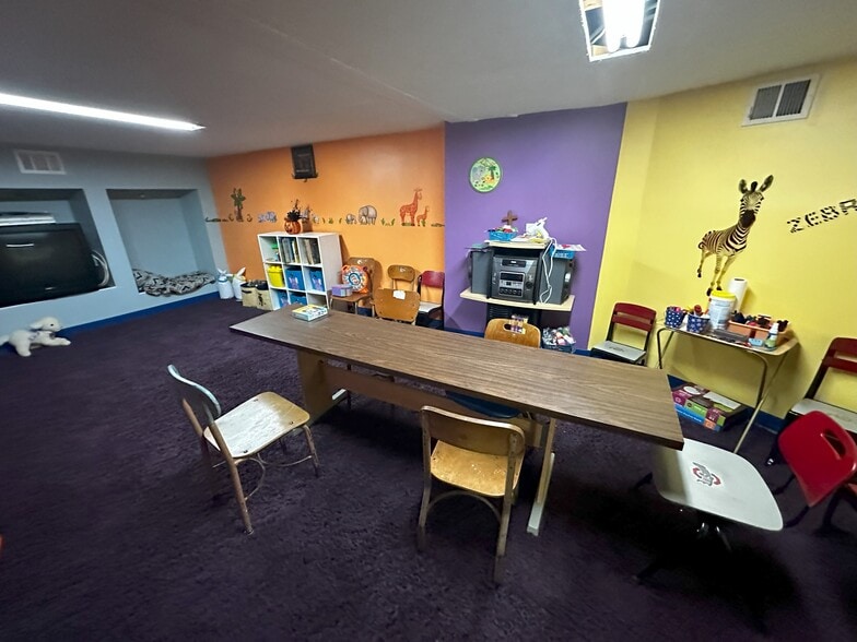 More Photos Of 1653 Parsons Ave, Columbus Religious Facility For Sale