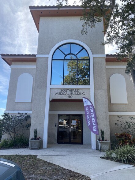 Primary Photo Of 150 Southpark Blvd, Saint Augustine Medical For Lease
