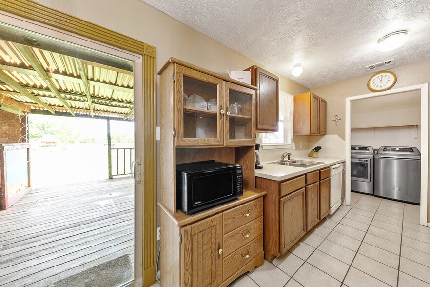 More Photos Of 1410 Hovas Ln, Brookshire Land For Sale