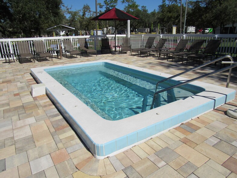 More Photos Of 13220 Houston Ave, Hudson Trailer Camper Park For Sale