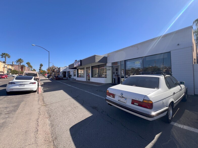 More Photos Of 751-763 Turquoise St, San Diego Storefront For Sale