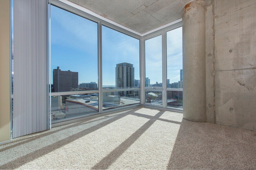 More Photos Of 1401 S State St, Chicago Apartments For Lease