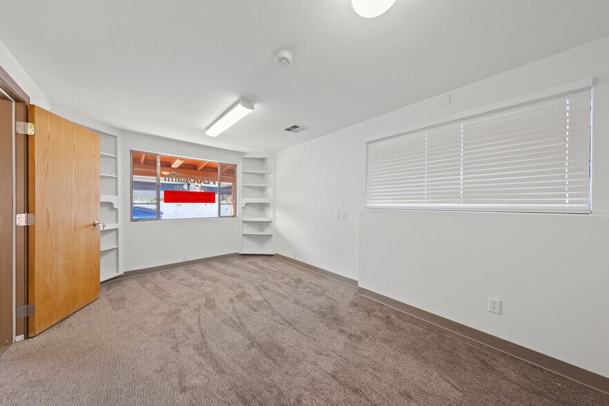 More Photos Of 122 N 200 W, Saint George General Retail For Lease