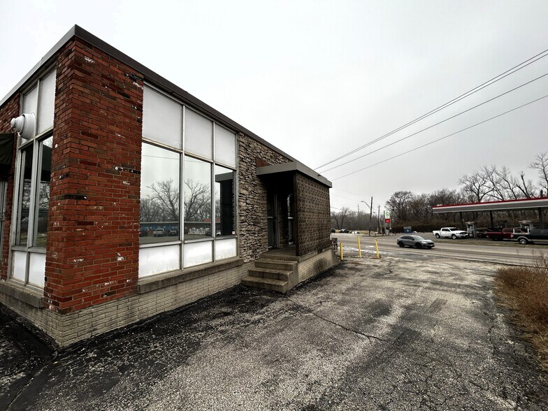 More Photos Of 3305 Blue Ridge Cutoff, Independence Office For Sale