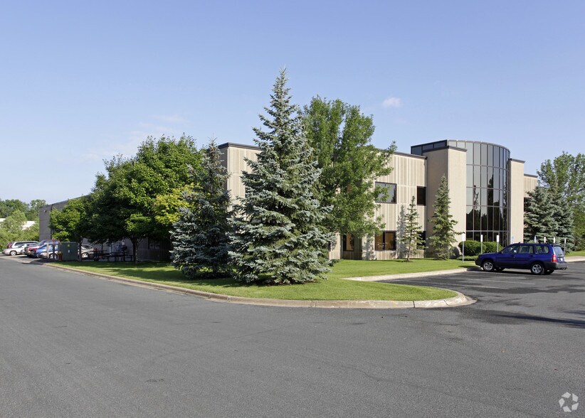 Primary Photo Of 4250 Norex Dr, Chaska Warehouse For Lease