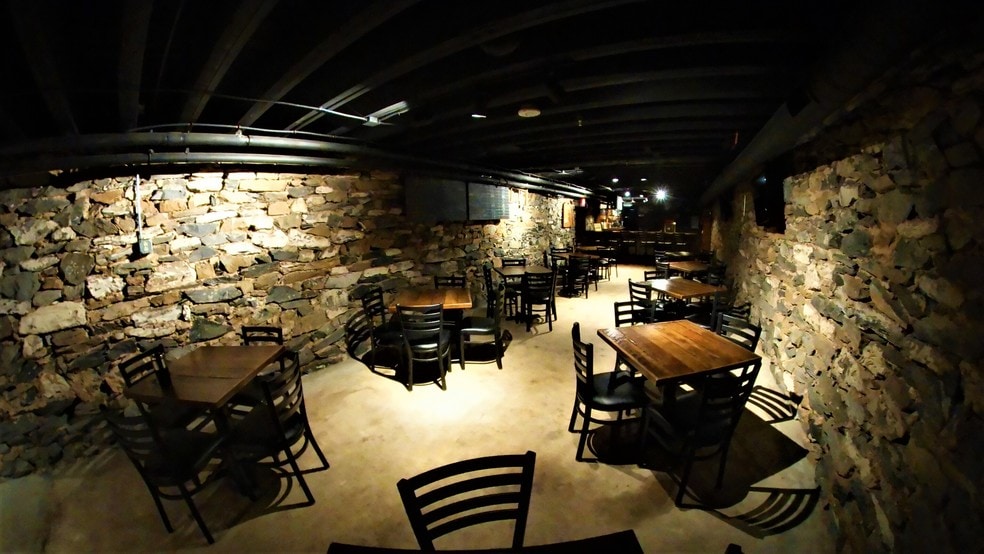 More Photos Of 27-31 E Main St, Lititz Restaurant For Lease