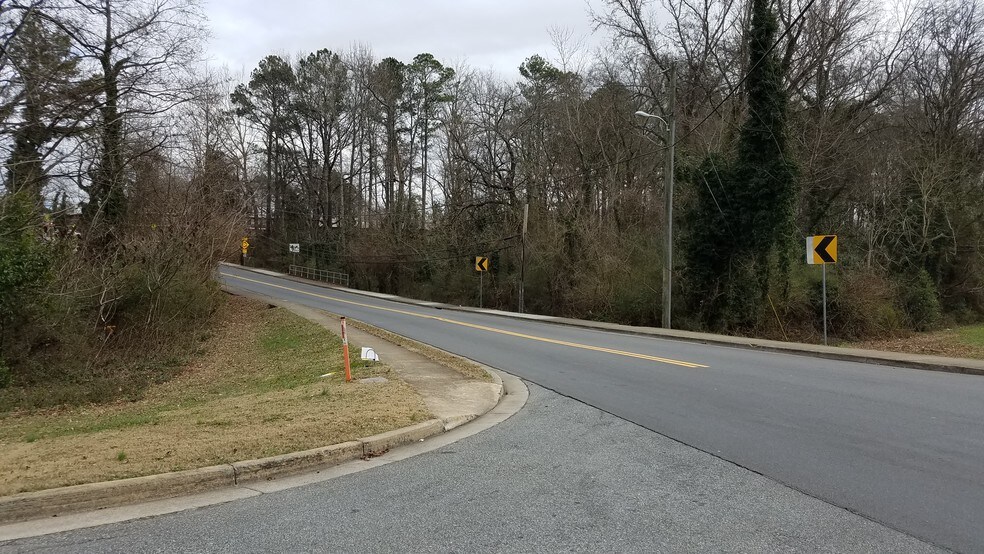 More Photos Of 585 N Fairground St, Marietta Land For Sale