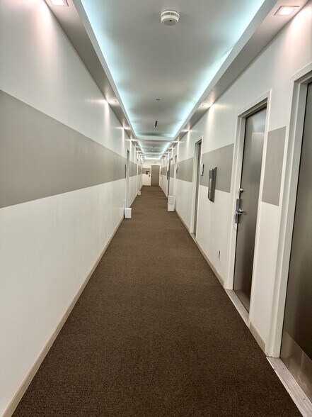 More Photos Of 4940 Van Nuys Blvd, Sherman Oaks Medical For Lease