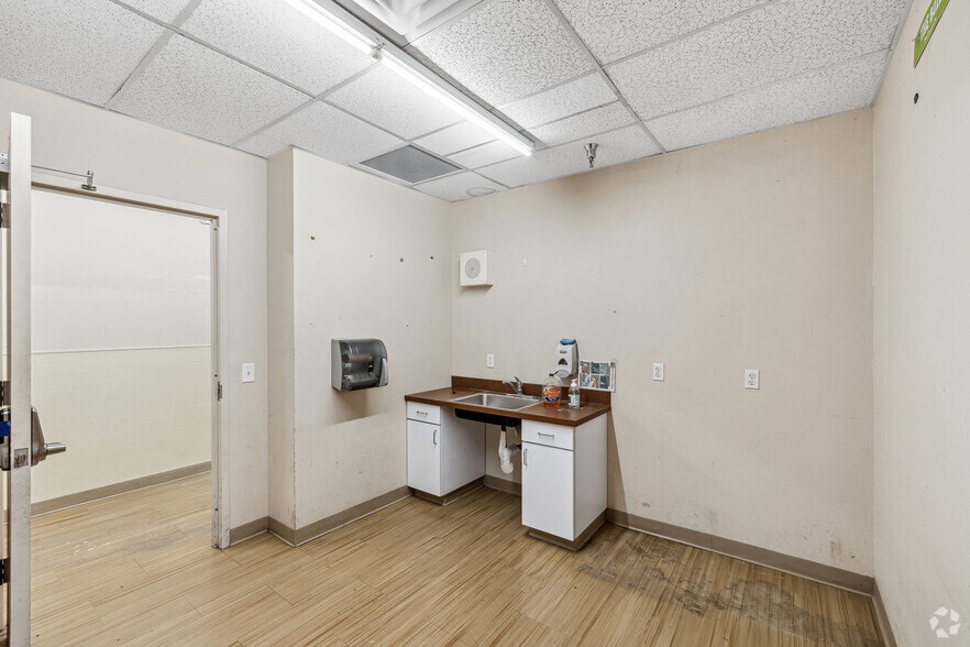 Photo of 1st Floor Ste 22950