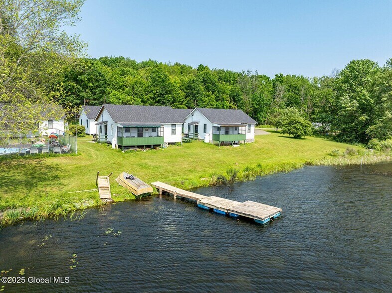 More Photos Of 4140 County Route 48, Argyle Specialty For Sale