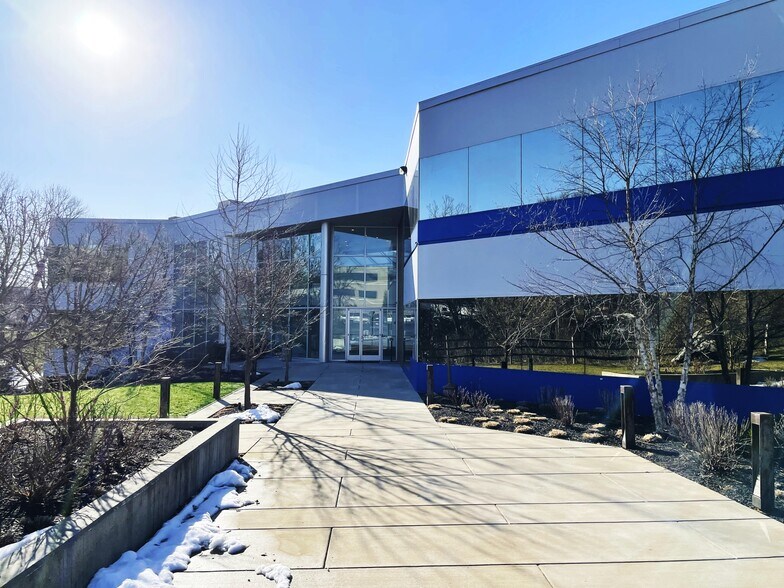 More Photos Of 10 Valley Stream Pky, Malvern Office For Lease