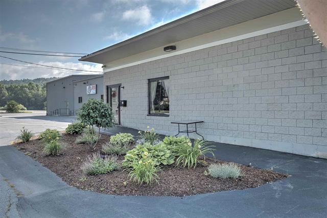 More Photos Of 250 Marlboro St, Keene Flex For Sale