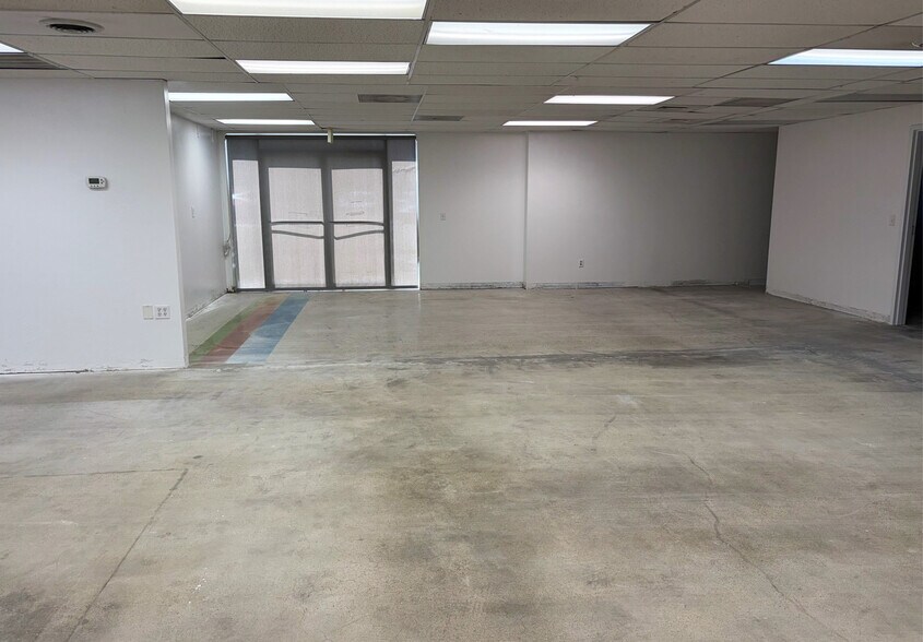 More Photos Of 700 S 17th St, Boise Flex For Lease
