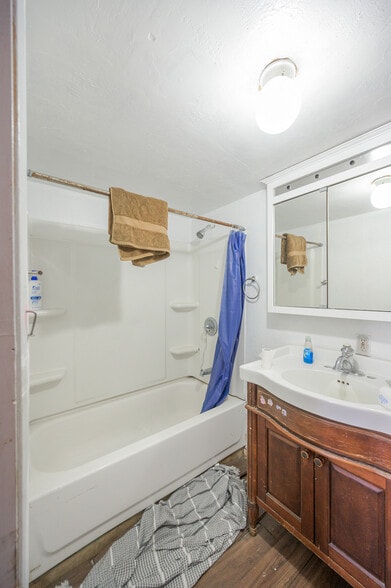 More Photos Of 1770 Highway 95, Bullhead City Specialty For Sale