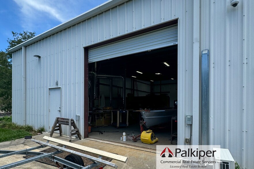 More Photos Of 756 Business Park Blvd, Winter Garden Flex For Lease
