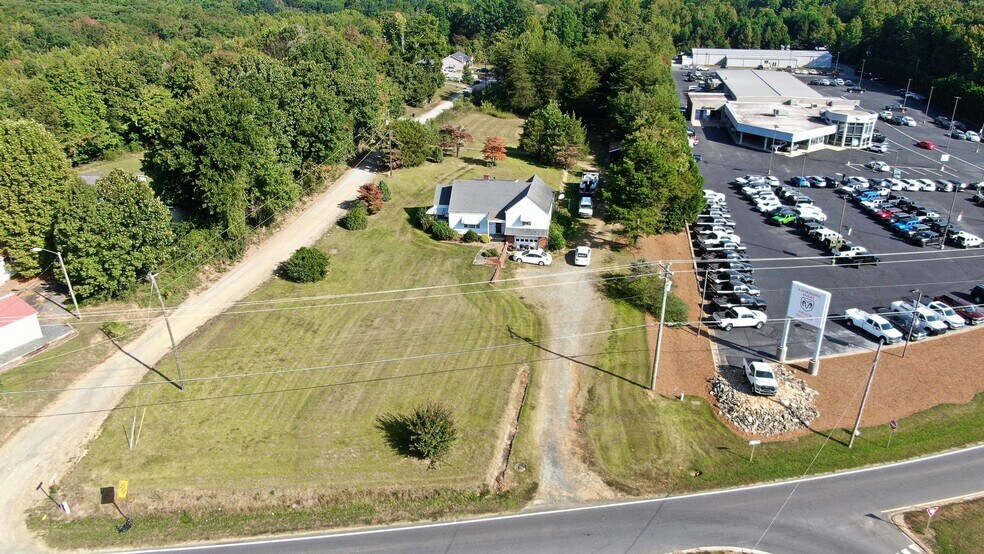 More Photos Of 1823 E Salisbury St, Asheboro Land For Sale