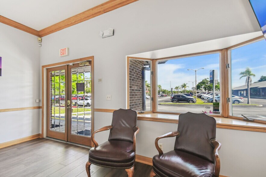 More Photos Of 2654 W Lake Rd, Palm Harbor Medical For Sale