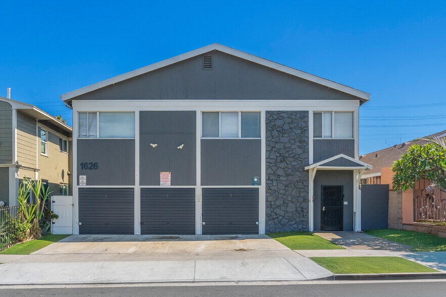 More Photos Of 1626 Pine Ave, Long Beach Apartments For Sale