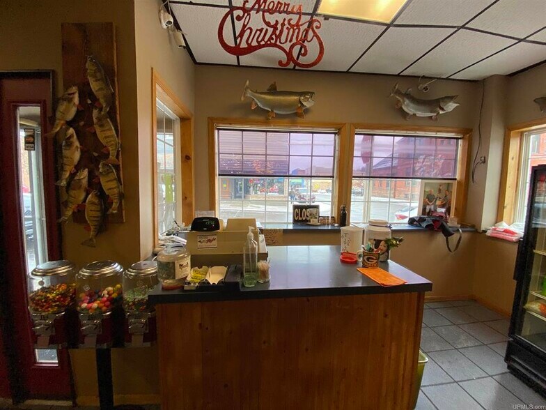 More Photos Of 220 Main, Ishpeming Restaurant For Sale