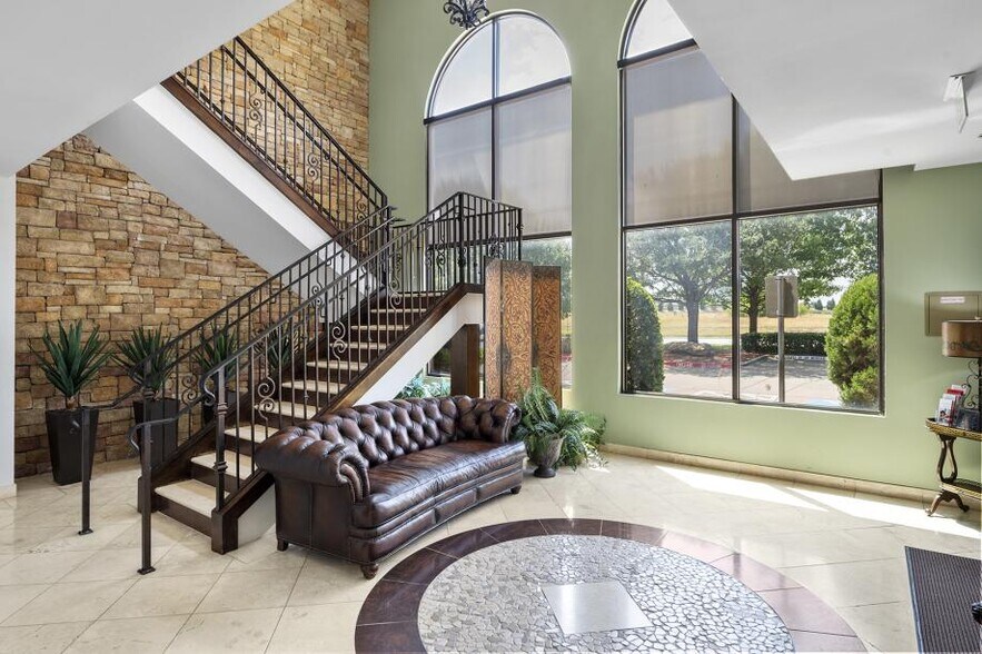 More Photos Of 1518 Legacy Dr, Frisco Medical For Lease