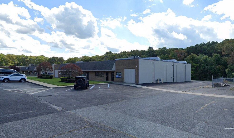 More Photos Of 245 Old Egg Harbor Rd, West Berlin Manufacturing For Lease