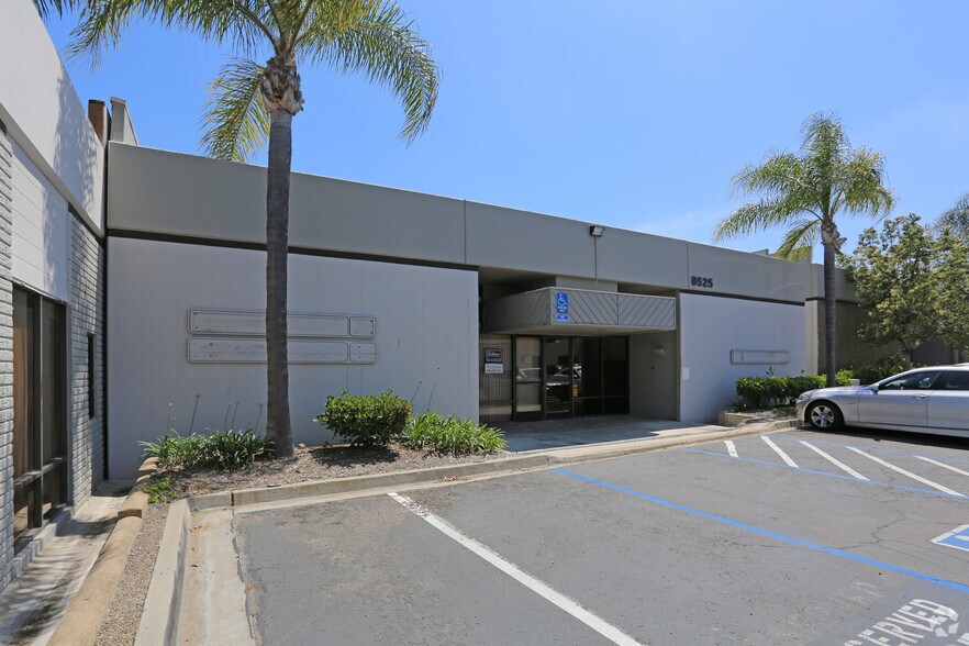 More Photos Of 8525 Commerce Ave, San Diego Manufacturing For Lease